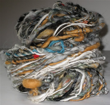 linda scharf handspun yarn/stoneleafmoon.com
